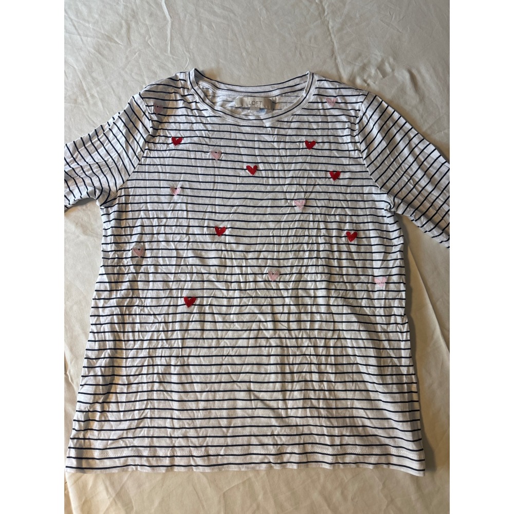 Loft Heart Embroidered Striped Long Sleeve Tee Womens Medium Whiteā Navy